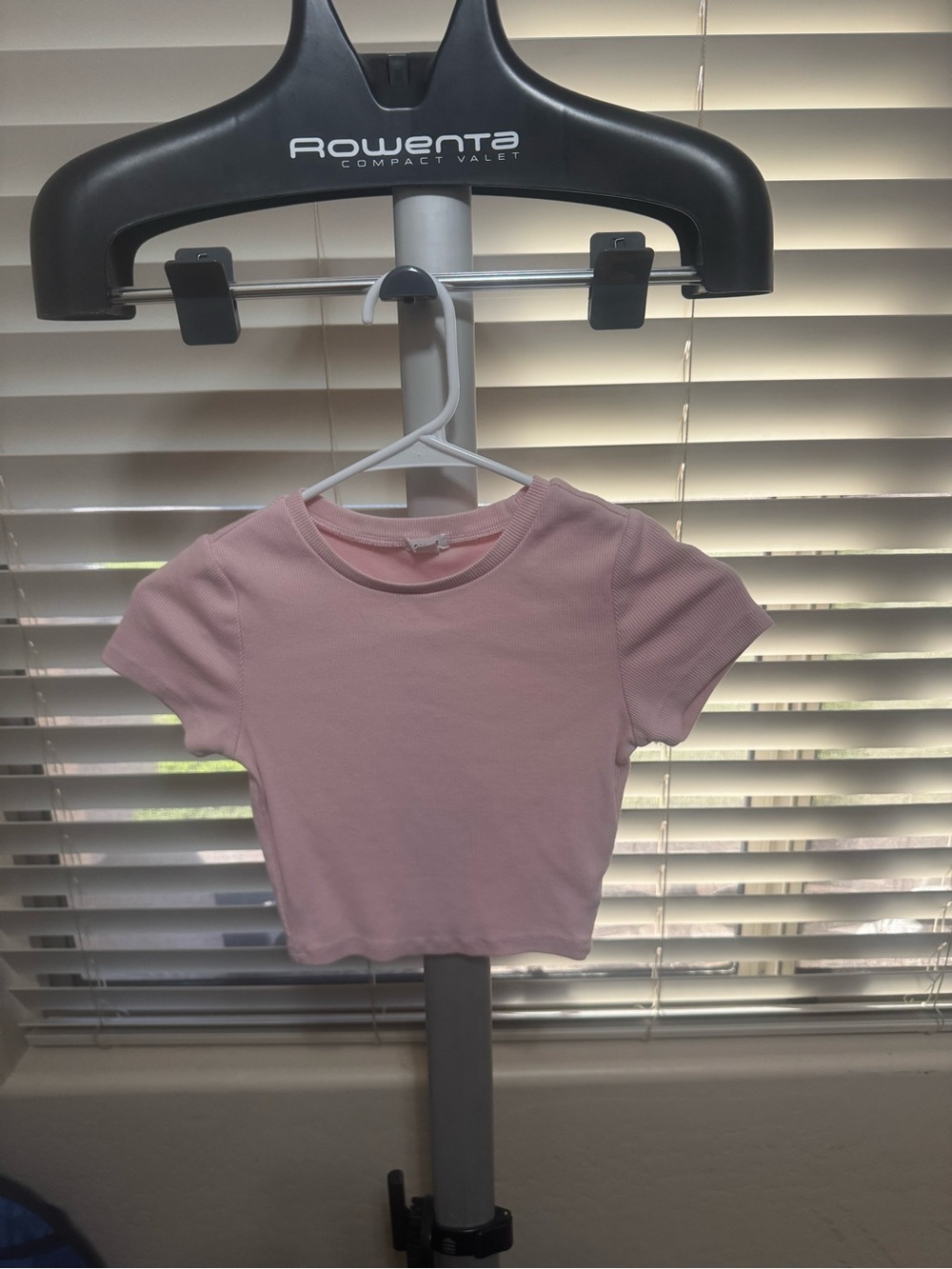 Garage Women’s XS Pink Ribbed Cropped Baby Tee Short Sleeve
